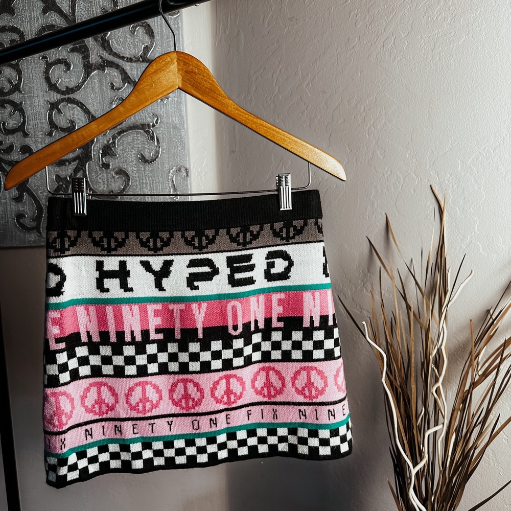 H&M mini skirt